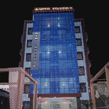 Collection O Starfield Hotel Лакнау Екстериор снимка