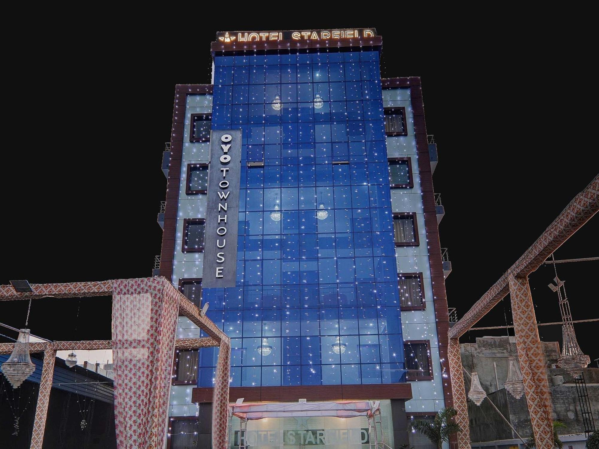 Collection O Starfield Hotel Лакнау Екстериор снимка